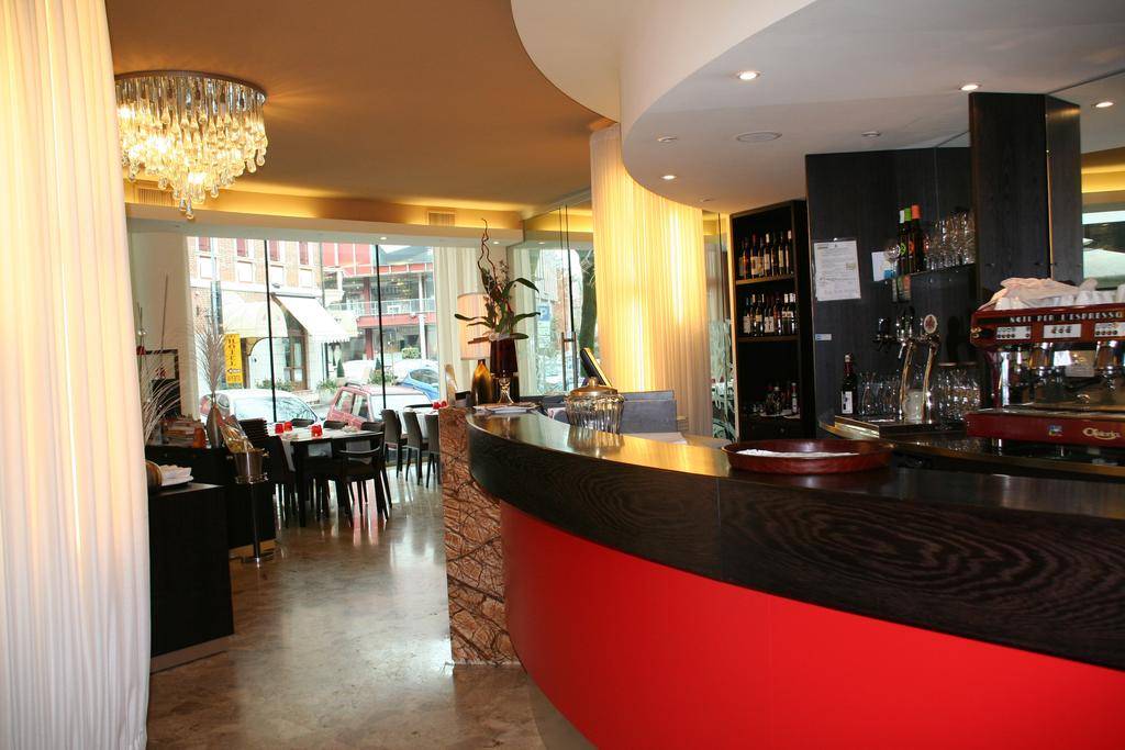 bar-1024x683